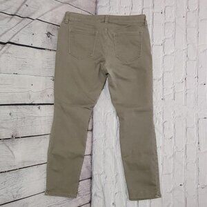 Liz Claiborne Khaki Petite Skinny Women's 12P